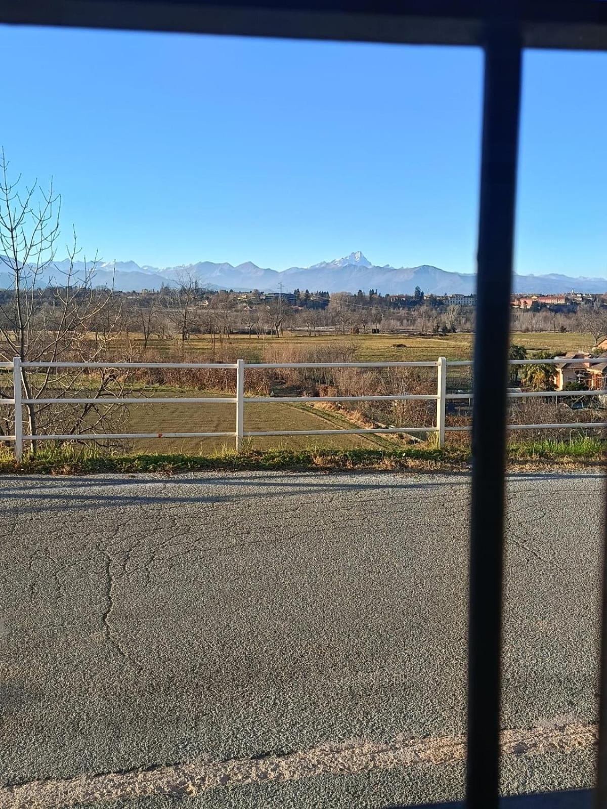 Bugygattolo Hotell Boves Exteriör bild